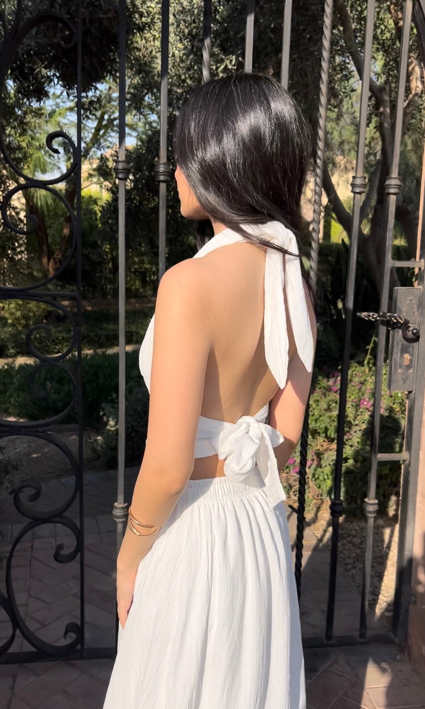 White halter neck set